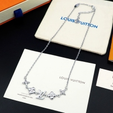 Louis Vuitton Necklaces